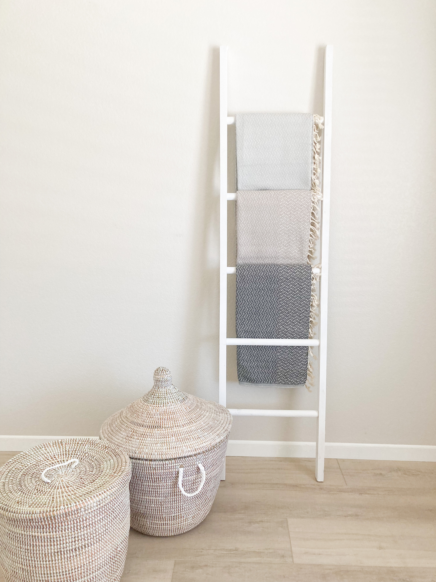 Double sided Woven Throw Blanket